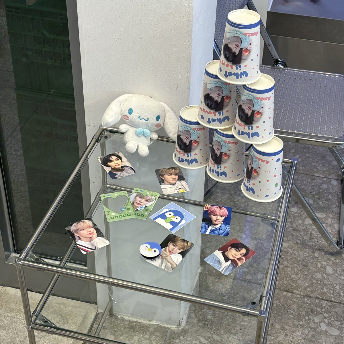 iminluvpy's tweet photo. 오늘 12시부터 #아민 생일카페가 시작했습니다¨̮ᰔᩚ⟡.･
해시테그와 후기를 남겨주시면 렌덤으로 선물 드린 예정입니다 !! 
아민이에게 미시지 쓰는것도 준비 하고있으니까 많은 방문 부탁드립니다 :)
#아민이와_함께_해운을_받자 #ㅇㅁㅅㄹㅎ♥ https://t.co/YijHSAHQUI