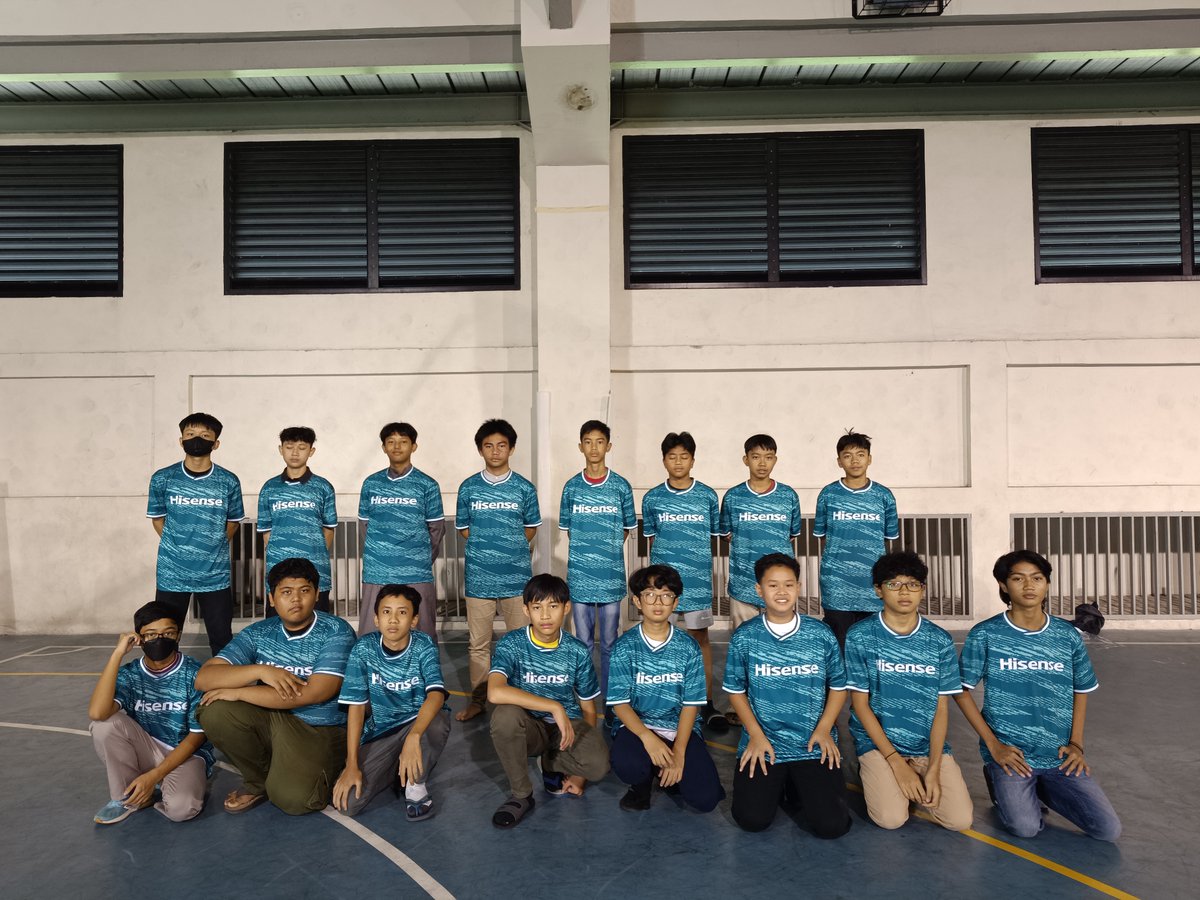 HisenseID's tweet photo. Raih cita-citamu setinggi-tingginya! โจ Seperti teman-teman dari SMP Karakter 2 Depok yang terus bersemangat menggapai asa bersama Hisense Indonesia Football for School program โฝ๏ธ
#Hisense #FootballforSchool #HisenseID #GoTechAndBeyond #HisenseCSR #Kualitas #SainsdanTeknologi https://t.co/2azbzQmSdj