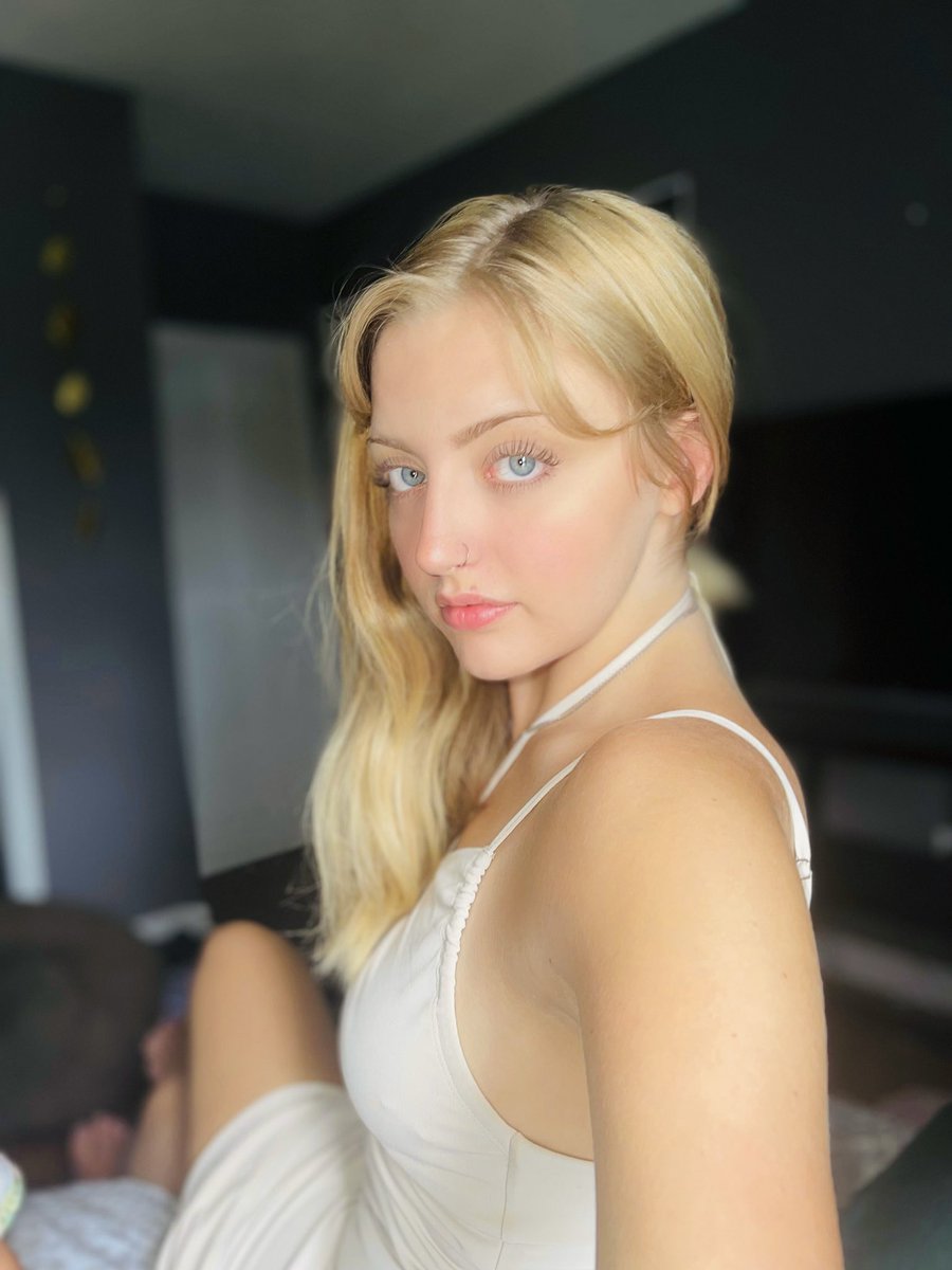 SnakePromoNoire's tweet photo. 🐍🐍Follow the Findom Professionals and friends of the  #HOA to have your life controlled within the Findom Lifestyle !! Supply the GODDESS LIFE for an HOA Goddess! 💸
@sapphirehoa
@LadyanacondaHOA
@HOARubycobra
@PitViperHOA
@SaintSaraBNWO
@QOSArtistdoll
@empressashleyp https://t.co/XvzOLB1Jcl