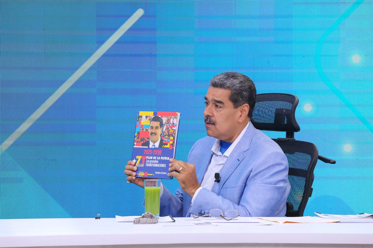 ¡La organización del Pueblo es importante! Sin confiarnos, más bien debemos prepararnos en todos los frentes: en lo político, lo comunicacional, el 1X10 y el 5X5. Nosotros conocemos la fórmula para coronar la Victoria Popular del 28 de Julio.