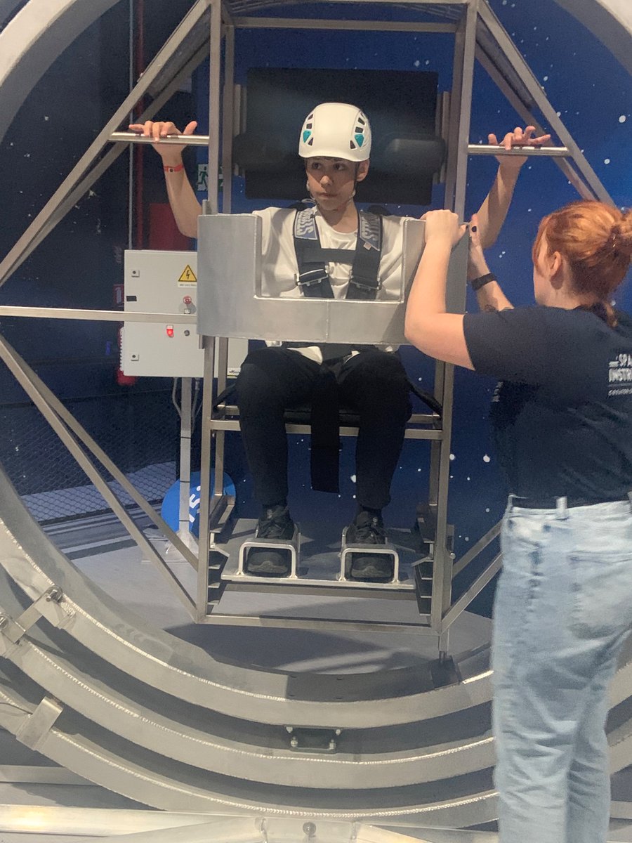 St Maurice's Science tweet media