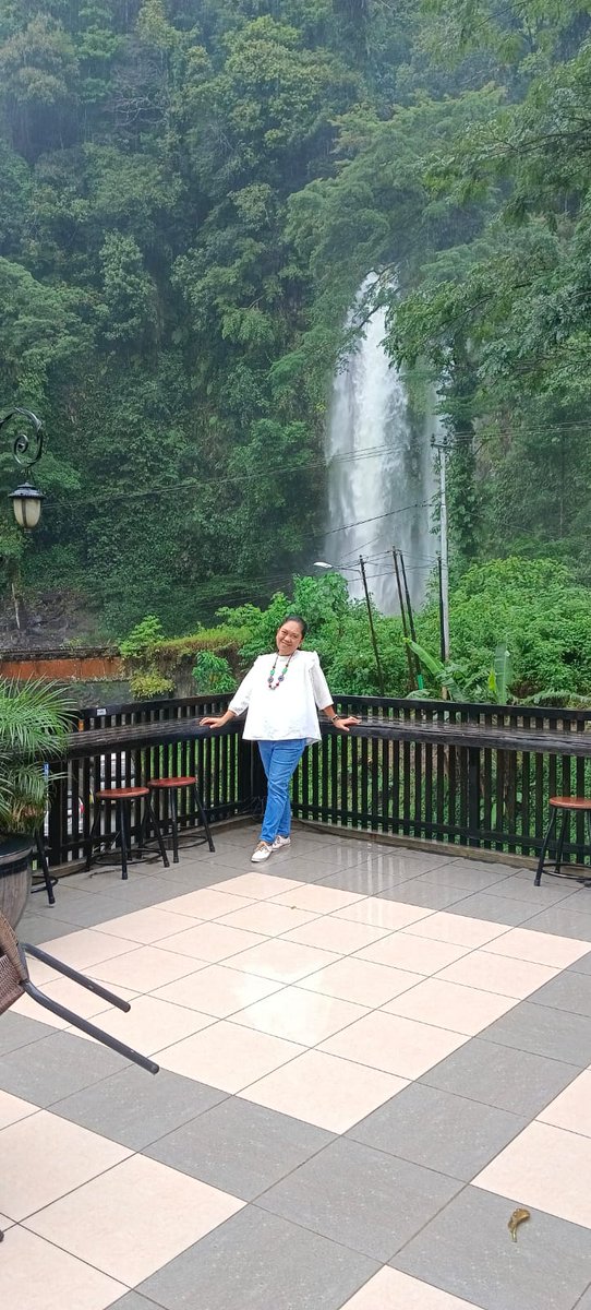 leeachlia's tweet photo. ��
#airterjun
#lembahanai
#tanahdatar
#Padang https://t.co/xtKJiFuv7e