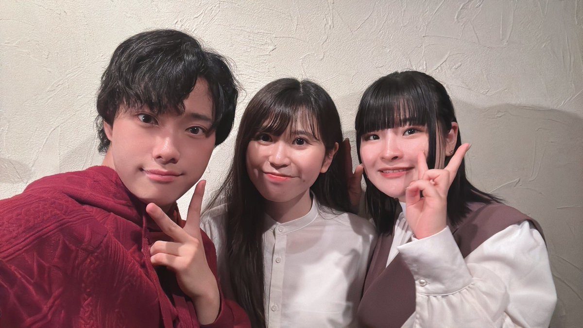 mikayui_0126's tweet photo. 遅ればせながら… 
#BooBooproject   『 #カラフルパレット』
ご来場いただきました皆さま、ありがとうございました！

三角のすみかちゃんにつられて泣いたというお声がちらほらあって、嬉しい限りです…。

この座組で最後まで駆け抜けられて本当に良かったです。
➡️ALT❕

B班 斎藤澄果 / 三角由依 https://t.co/1KyjwmYfFb