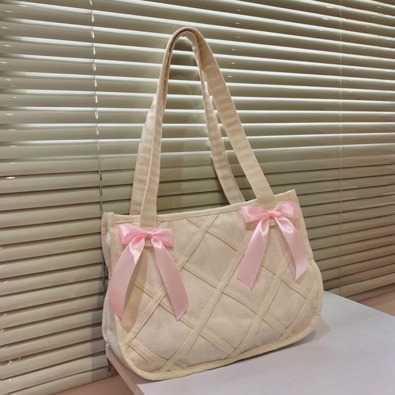 wonieluvsm's tweet photo. coquette totebag

⸺ https://t.co/szfSZtXkYE
⸺ https://t.co/gtHJvx9R0I https://t.co/Hveg0XVWYt