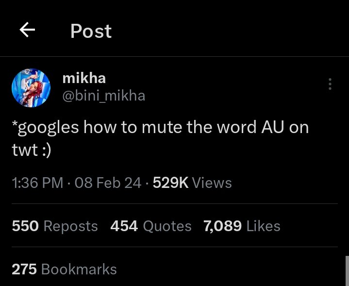 Bb_menita03's tweet photo. 9. mikha lim of bini reading twitter aus https://t.co/zz990J5XBU