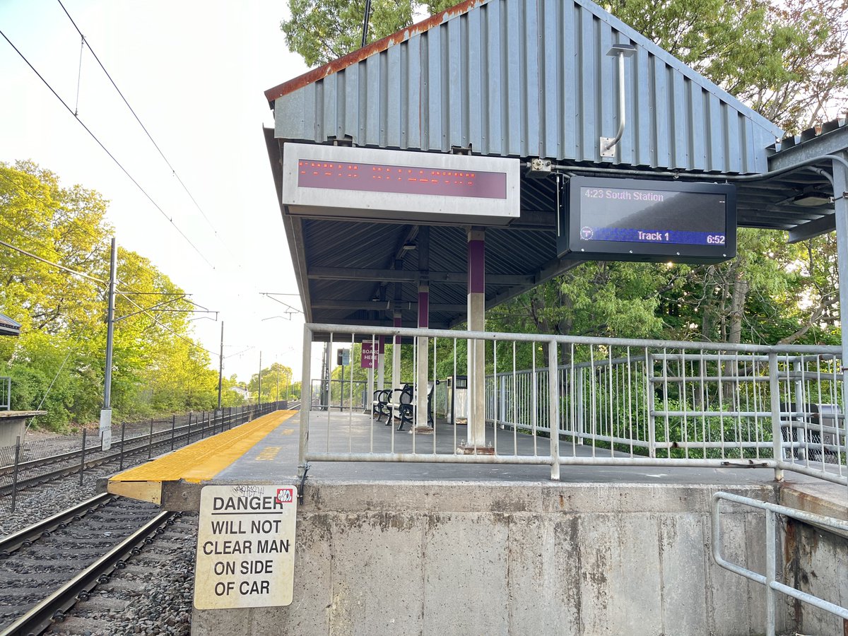 JFabi's tweet photo. The (partial, during weekday peaks for now) reopening of South Attleboro station on Monday! All stopping trains use Track 1. https://t.co/YaiV0S2PSa