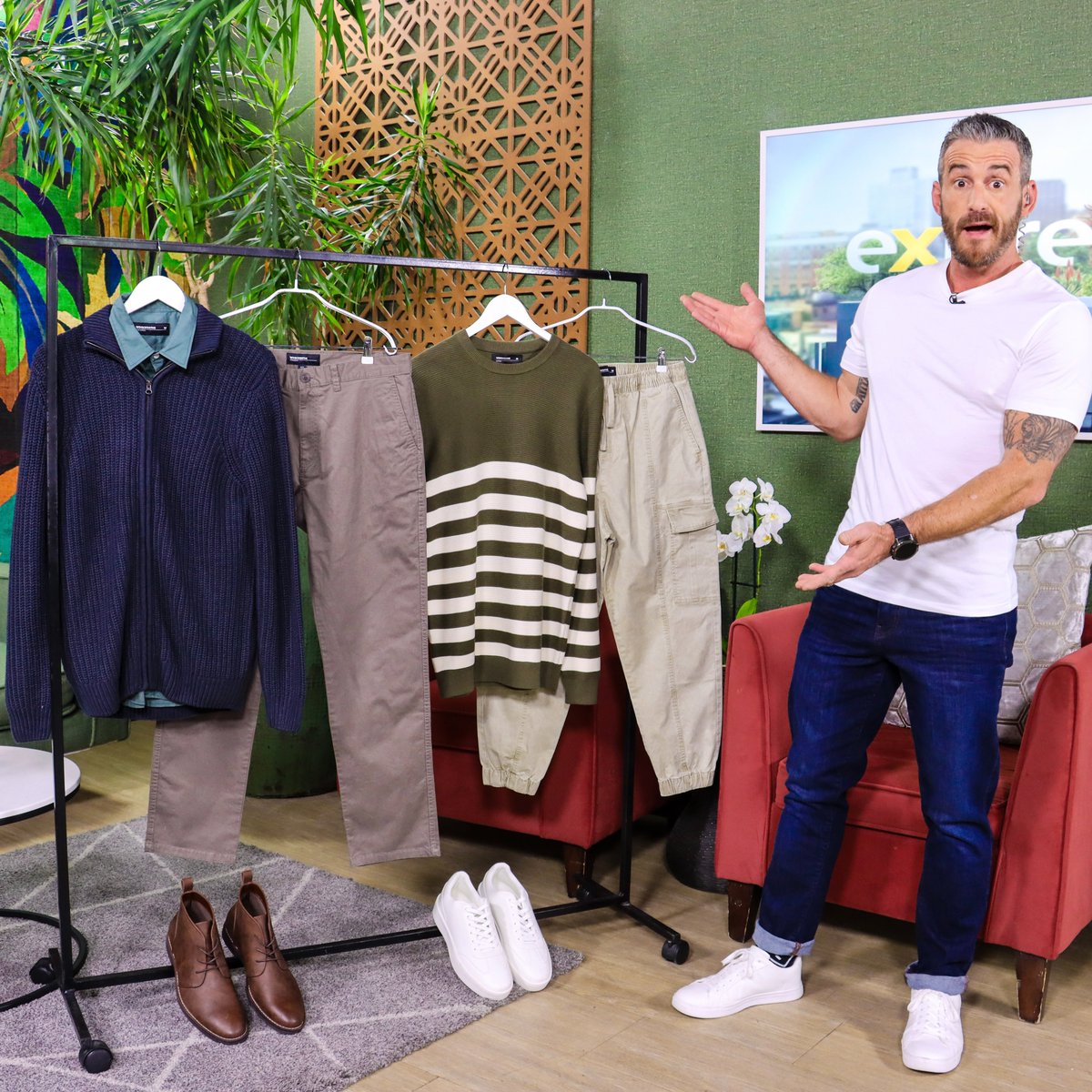 Keeping 'comfort is key' in mind, we need YOU to help Graeme pick his @woolworths_sa outfit today 🧥 1) A deep grey, zip up, chinos & boots 2) A striped, khaki crew neck, joggers & white sneakers Vote below using #StyledByWoolies ✨ #ExpressoShow