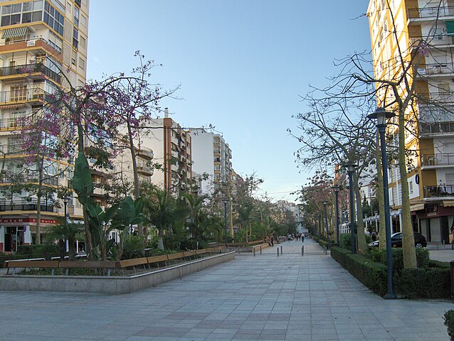 Contamos con un despacho en la zona oriental de Málaga, en la localidad de Torre del Mar

Conozca más sobre ella ➡ gva-atencia.com/bufete-despach…