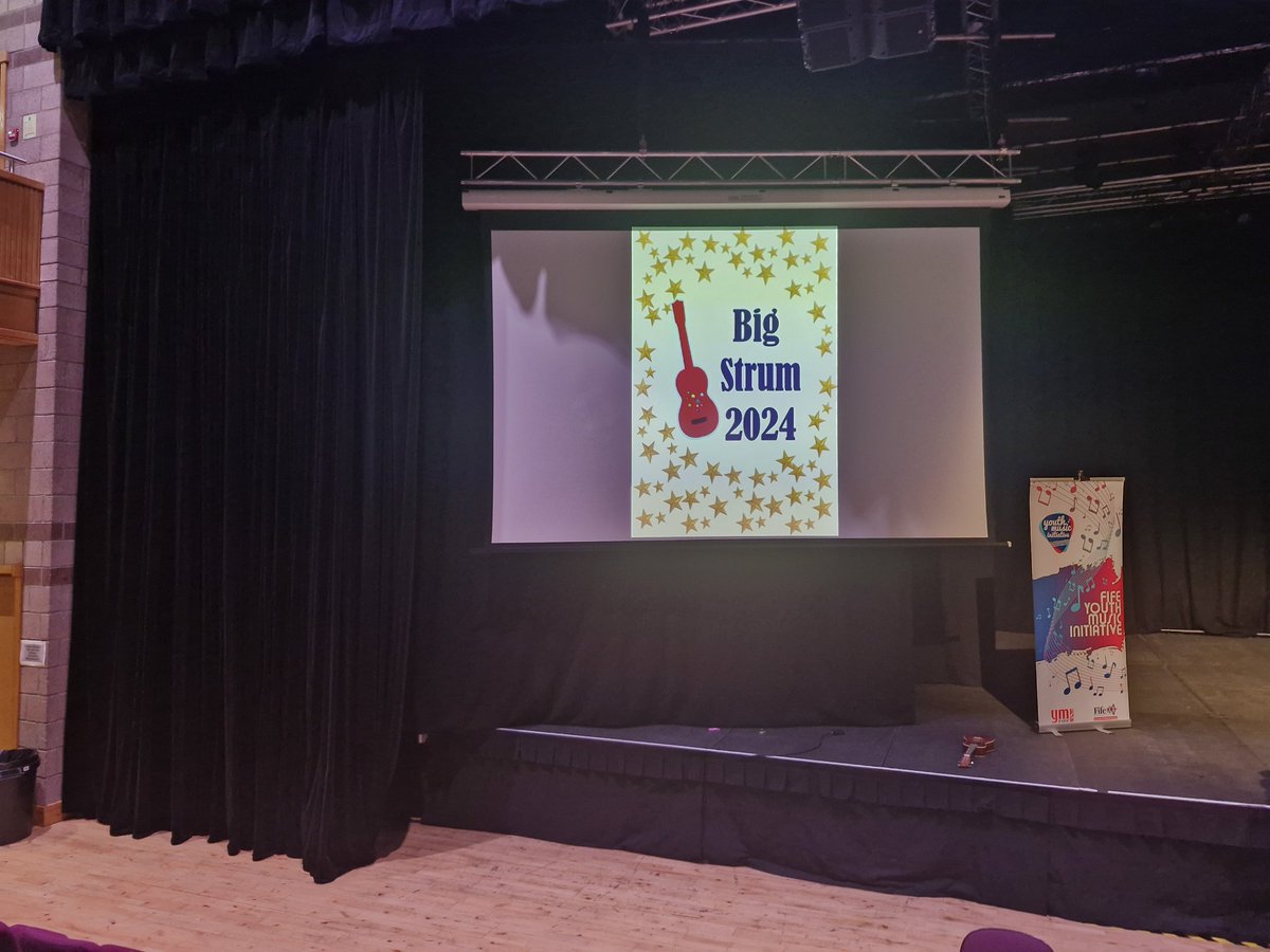 FifeMusic's tweet image. It's all about the Ukulele in Fife today! #BigStrum #UkeFest #timetoplaymusic