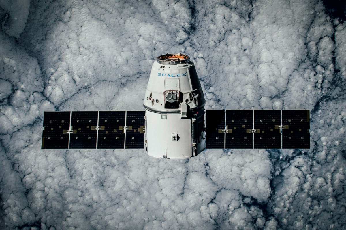 FirstBaseLtd's tweet photo. Stuck in remote location with no easy access to internet?

Starlink now offer an affordable solution that provides you with reliable and exceptionally fast internet in almost any location on earth!

Read more here
https://t.co/kZsWsyptJ1

#starlink #satellite #internet #spacex https://t.co/ZeVq6FsoFk