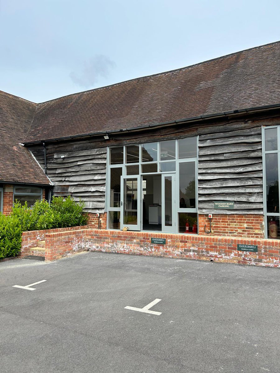 ABCBournemouth's tweet photo. Sending congratulations to the @abcthamesvalley team who have moved to a larger idyllic office near #oxford. https://t.co/C0vsloP2c6