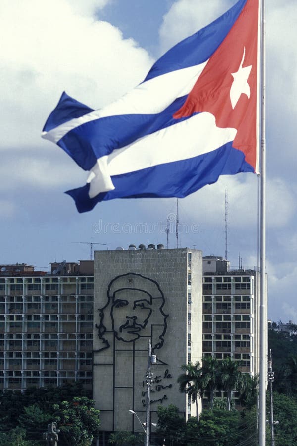 ❤🇨🇺 #Cuba, significa energía, valor, espíritu de lucha, historia. 🔵🔴⚪ #CubaEsRevolución 🇨🇺