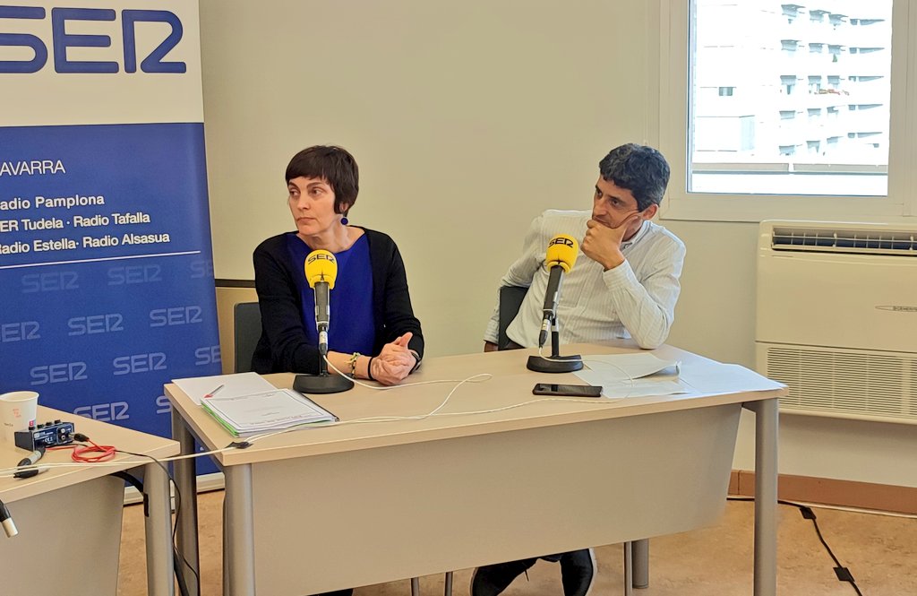 SER Navarra (@sernavarra) on Twitter photo <a href="/SaludUPNA/">Ciencias Salud UPNA</a> <a href="/UNavarra/">UPNA - Universidad</a> 🔴🎙️DIRECTO | SER Conversa 'La salud del futuro' <a href="/SaludUPNA/">Ciencias Salud UPNA</a> <a href="/UNavarra/">UPNA - Universidad</a>
Gorka Moreno, psicólogo de Mutua Navarra
"Las bajas laborales por salud han aumentado un 50 por ciento en Navarra, es un reflejo de la sociedad" <a href="/SaludUPNA/">Ciencias Salud UPNA</a> <a href="/UNavarra/">UPNA - Universidad</a> 🔴🎙️DIRECTO | SER Conversa 'La salud del futuro' <a href="/SaludUPNA/">Ciencias Salud UPNA</a> <a href="/UNavarra/">UPNA - Universidad</a>
Gorka Moreno, psicólogo de Mutua Navarra
"Las bajas laborales por salud han aumentado un 50 por ciento en Navarra, es un reflejo de la sociedad"