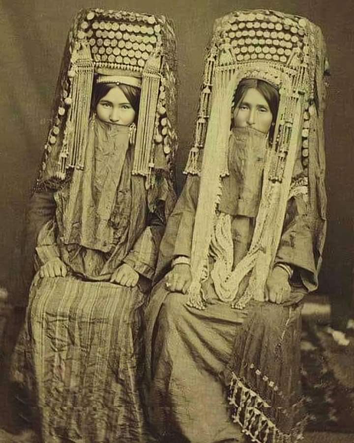 Turkoman women in their wedding costumes. Krasnovodsk, Yomud confederation of tribes; 1883 CE. #archaeohistories