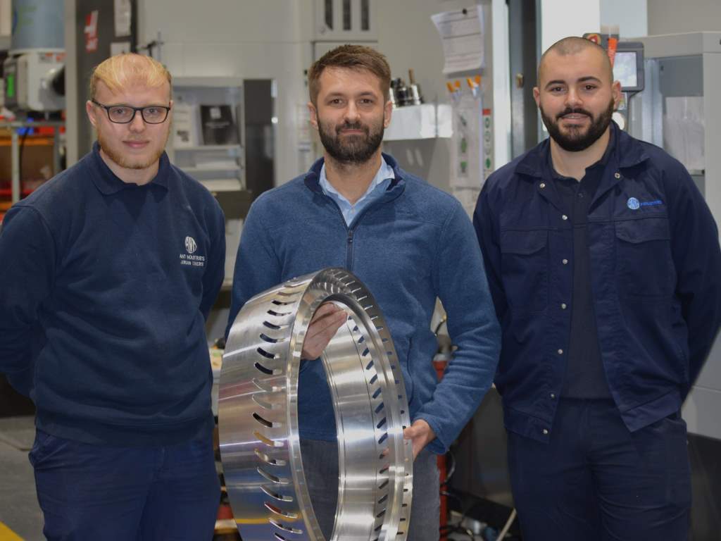 Aero-engine part maker ANT Industries based in Atherstone, Warwickshire has recorded record business over the last year. pesmedia.com/aerospace-spec…