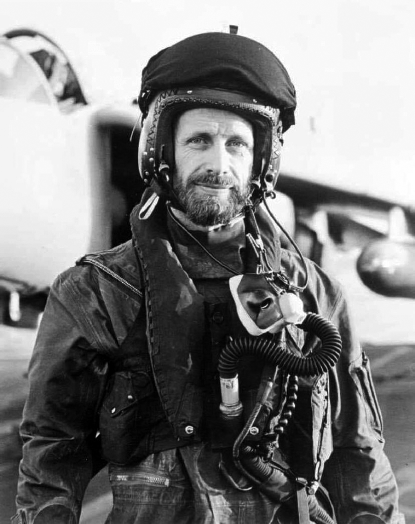 The Fleet Air Arm has lost one of its greatest and most influential aviators with the passing of Commander Nigel 'Sharkey' Ward. 'Mr Sea Harrier' downed three Argentine aircraft during more than 60 sorties as CO of 801 NAS in the Falklands. 🔗 royalnavy.mod.uk/news-and-lates…
