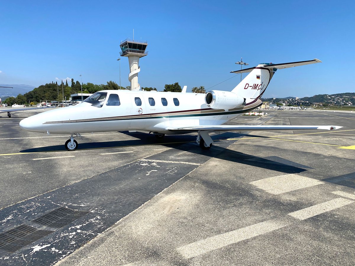 🚀 Exclusive #EmptyLeg Alert! 📷 Fly from Paris to Cannes the 5 July with a very nice Citation Jet. Perfect for groups up to 4. 📷x1jets.com. #X1Jets #PrivateFlight #ElevatedTravel #roundtrip #pariscannes