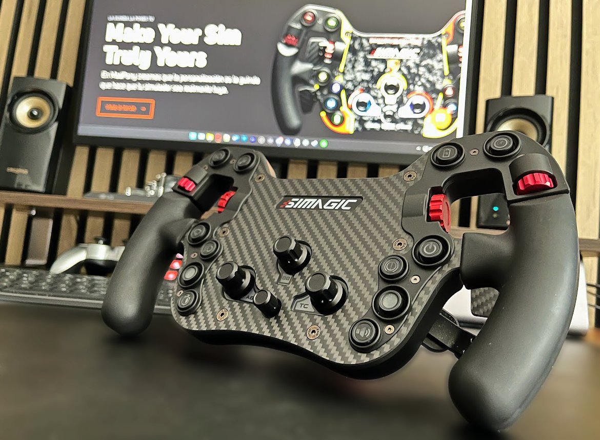 ¡Buenos días #simadictos! 

Esta tarde no habrá directo, hay que darle cariño a esta bestia de <a href="/bolori/">Bolori</a> para hacerla algo más personal.

<a href="/MadponyStickers/">MADPONY</a> está en el ajo 😋