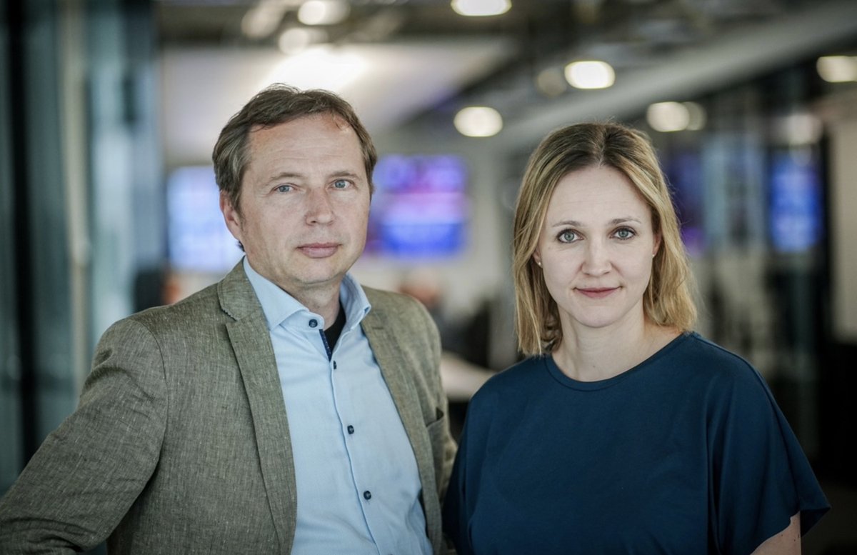 dpa_unternehmen (@dpa_unternehmen) on Twitter photo Ab Juli bildet Teresa Dapp (<a href="/frau_klabauter/">Teresa Dapp</a>) zusammen mit dem bisherigem Geschäftsführer <a href="/jirka_albig/">Jirka Albig</a> die neue Doppelspitze der Tochtergesellschaft <a href="/dpa/">dpa</a>-infocom. "Ausgewiesene Experten im Bereich digitaler Services."
Alle Infos: presseportal.de/pm/8218/5783294 Ab Juli bildet Teresa Dapp (<a href="/frau_klabauter/">Teresa Dapp</a>) zusammen mit dem bisherigem Geschäftsführer <a href="/jirka_albig/">Jirka Albig</a> die neue Doppelspitze der Tochtergesellschaft <a href="/dpa/">dpa</a>-infocom. "Ausgewiesene Experten im Bereich digitaler Services."
Alle Infos: presseportal.de/pm/8218/5783294