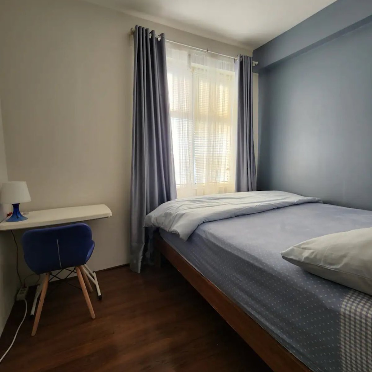 kemarin 2 hari nginap di apartement daerah Pancoran 2BR PLS LIHAT ISI KAMARNYA GIMANA??!!?? BAGUS BANGET BERSIHHH ++ LENGKAP!!!! 😭❤️

bahkan ada mesin cuci.. dengan fasilitas selengkap dan kamar sebagus ini.. cuma 350Ribu permalam.. bisa 4 sampai 5 orang…