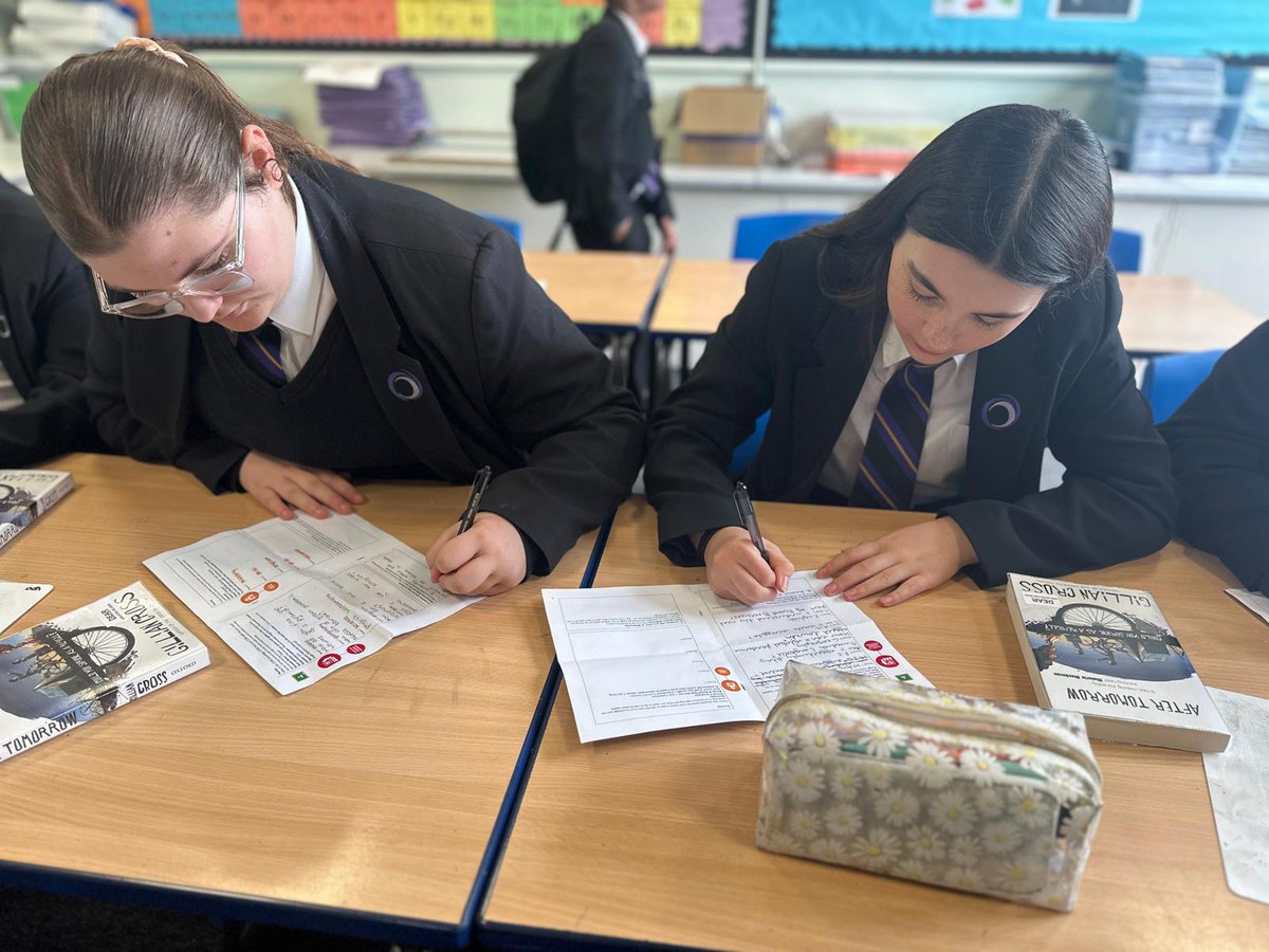 OutwoodHaydock's tweet photo. π΄ #METAMay π΄
Students reflected on yesterday's Learning Intentions in tutor this morning, highlighting any gaps in their learning & discussing how knowing what you're about to learn actually helps you!
βοΈπ‘π΄
#teamhaydock #outwoodfamily #METAMay #metacognition https://t.co/s6EhM39jZN