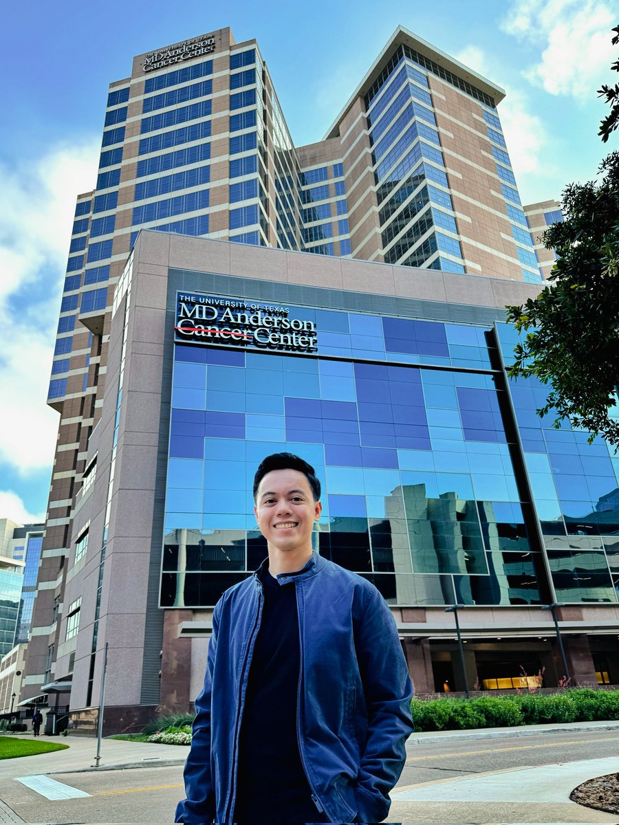 A new chapter 🇺🇸 • #PhDdissertation era

After more than a year in the making, and everything good and bad that happened in between, I’m finally here! 🙏🏻😄 I'm starting my PhD year doing #cancerresearch at MD Anderson Cancer Center to try and help better understand oral cancer.