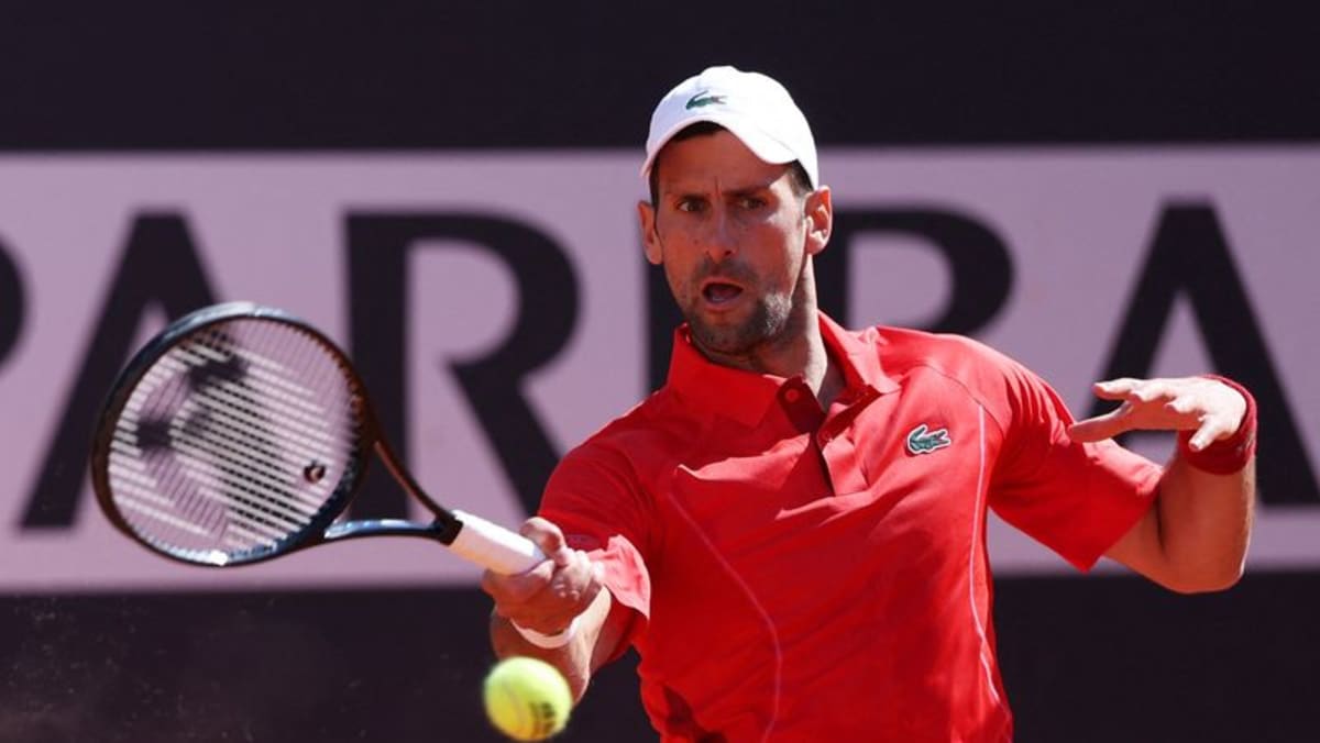 Headaches aplenty for Djokovic before French Open title defence cna.asia/3yBk7hP