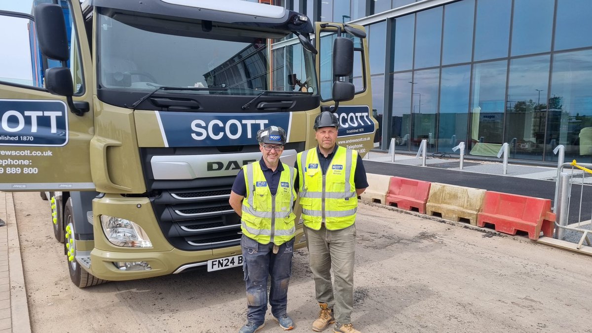 Congratulations to our Site Agent, Rhodri, & Foreman, Michael, on recently completing NVQ’s with @4DAcademy. Rhodri has achieved a Diploma in Construction Site Management and Michael has successfully completed Level 4 in Site Supervision. Well done both 👏 #LearningAtWork