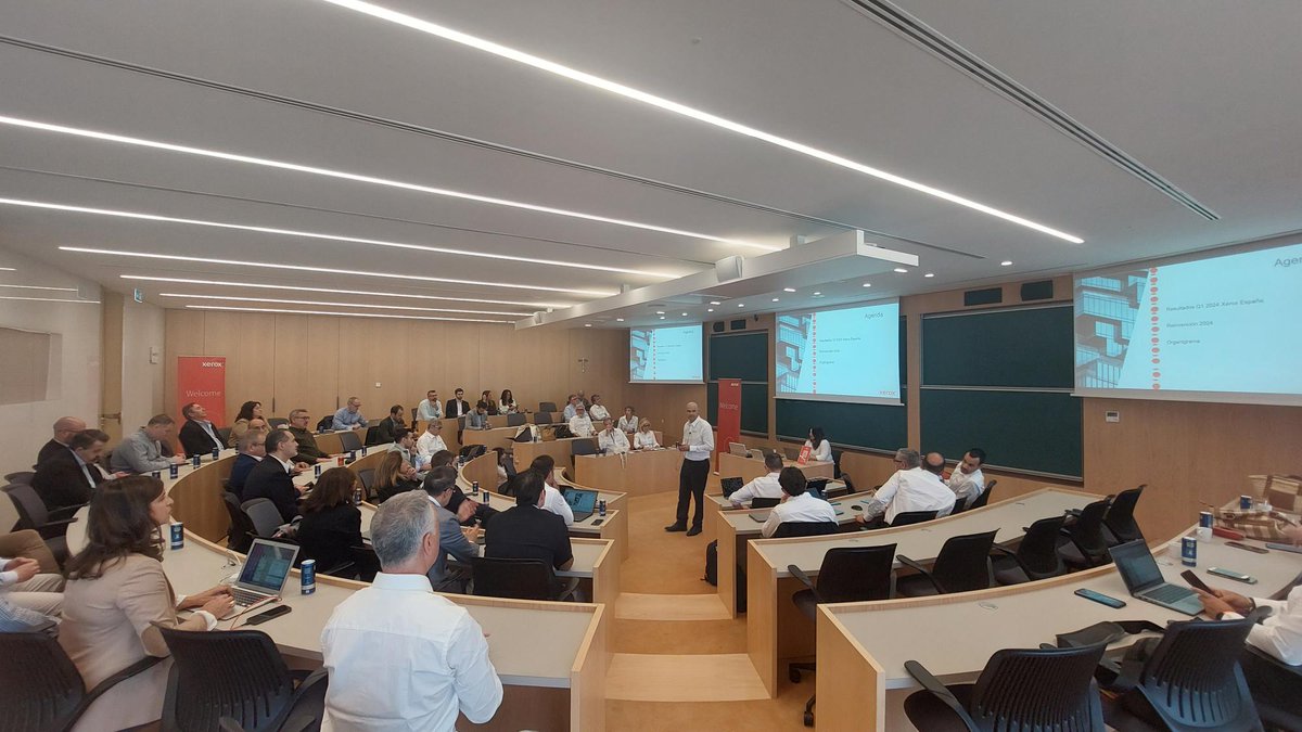 XeroxEspana's tweet image. ¡Hoy nos volvemos a juntar!😊
Damos la bienvenida a todo nuestro Canal de Distribución y comenzamos esta jornada donde compartiremos novedades y oportunidades de la mano de nuestros expertos.

#WeMakeWorkWork