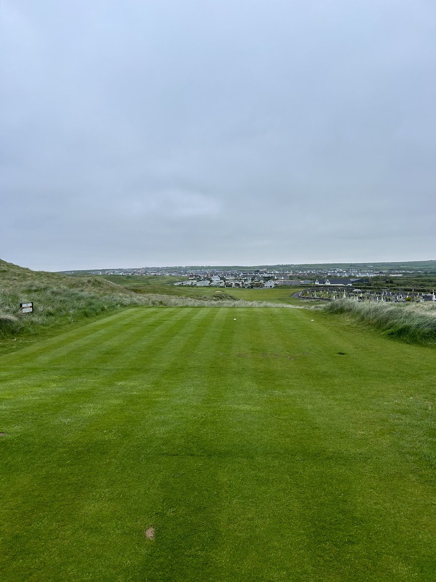 Up with the birds, and the greenkeepers, this morning for an early round at Ballybunion Old!

I’ve had worse Tuesdays…..!!