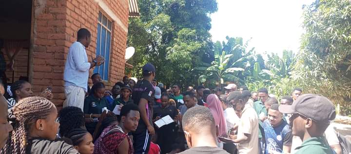 Recently <a href="/SokoineU/">Sokoine University of Agriculture (SUA)</a> university students faculty of tourism paid a visit to learn how our Community based tourism operate responsible tourism for community development and environment conservation. #uvidundamountainscte #communitybasedtourism #mikumiecocte #makenengoromatrail