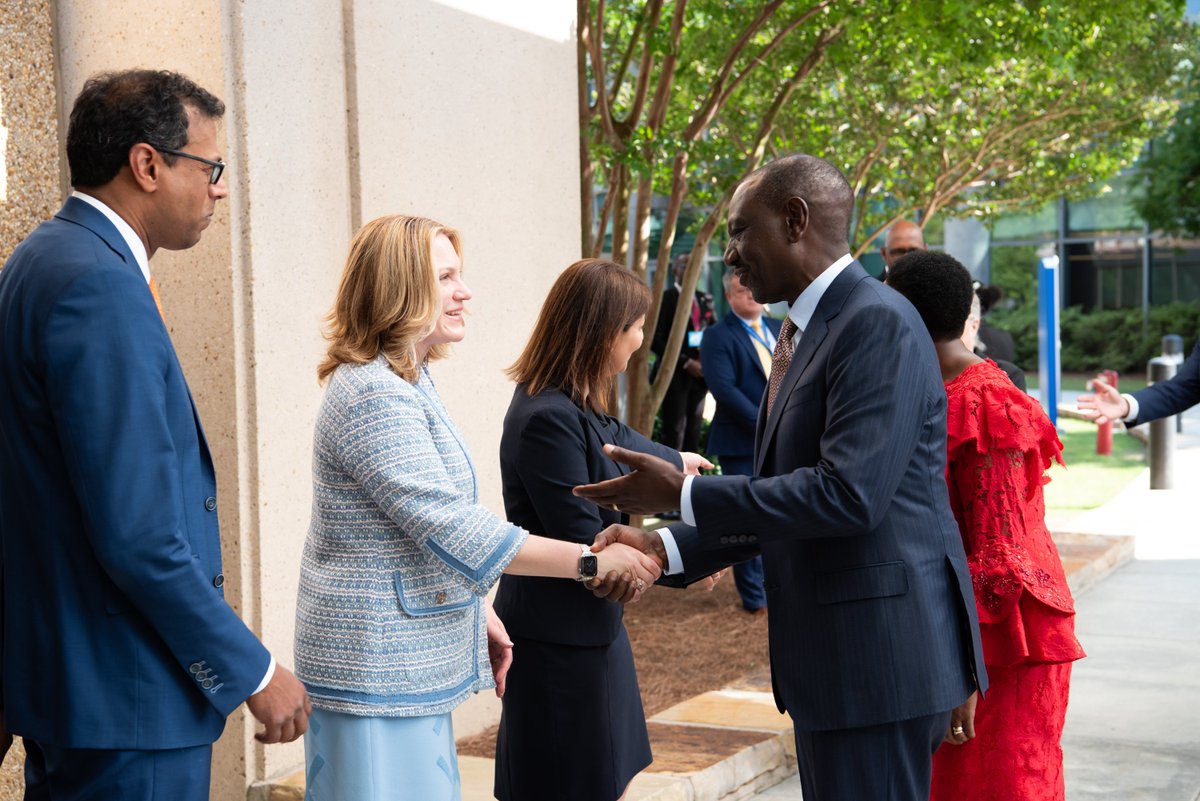 Hosted @WilliamsRuto at our Atlanta headquarters. 🇺🇸 health partnership helps keep Kenyans healthy – from malaria, HIV/AIDS, COVID-19, and other disease threats. These investments have ↑ life expectancy in Kenya by over 12 years. #StateVisitUSKE #USKEat60