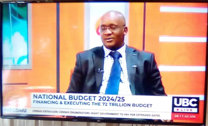 Live is @JuliusMukunda on @ubctvuganda discussing the National Budget 2024-25, Financing and executing the 72 trillion budget. We are likely to borrow about 12trillion. This is heavy on our economy. @UgWils @namagembeck @mofpedU @OchenRonald #UGBUDGET24