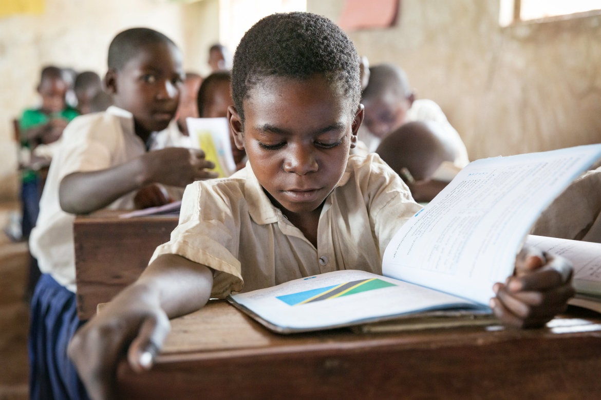 📚✨ Children who receive quality early childhood education before age 5 are more likely to excel in reading & math by the end of primary school. Investing in early learning is crucial! 🌟 #EarlyEducation learn more about @GPforEducation in Tanzania shorturl.at/mS2I9