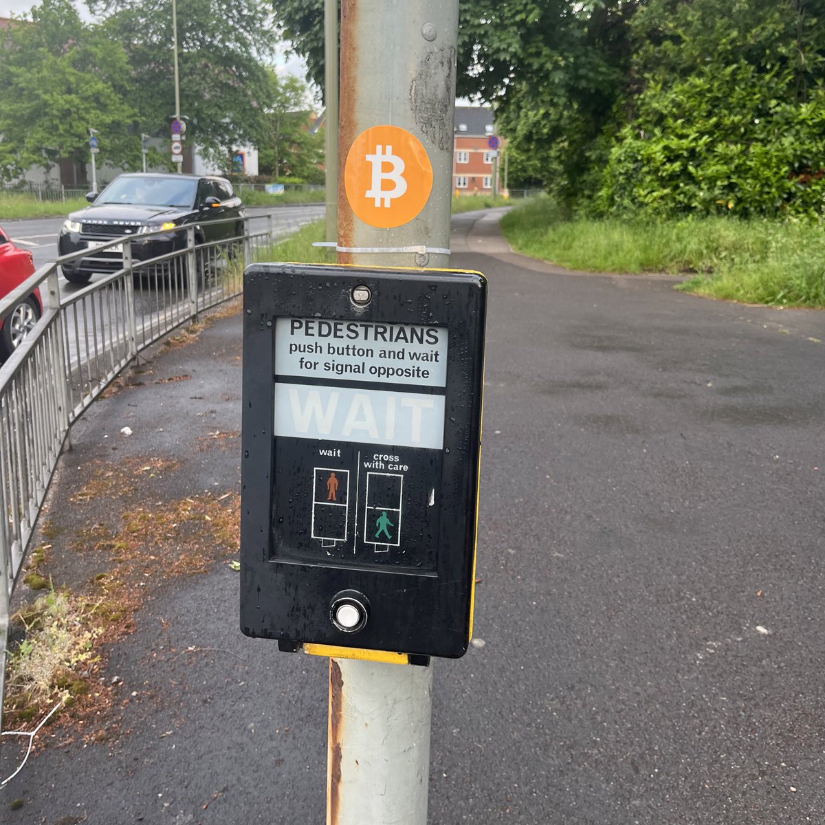 JosiasCarbon's tweet image. Today, May 21st, is world stickers day. Pass it on.

‘There are lots of signs in life, some that you may not like…’ - @TheRealKano on #Bitcoin, probably…

p.s. ₿itcoin is never closed 🤔🤷🏾‍♂️😉