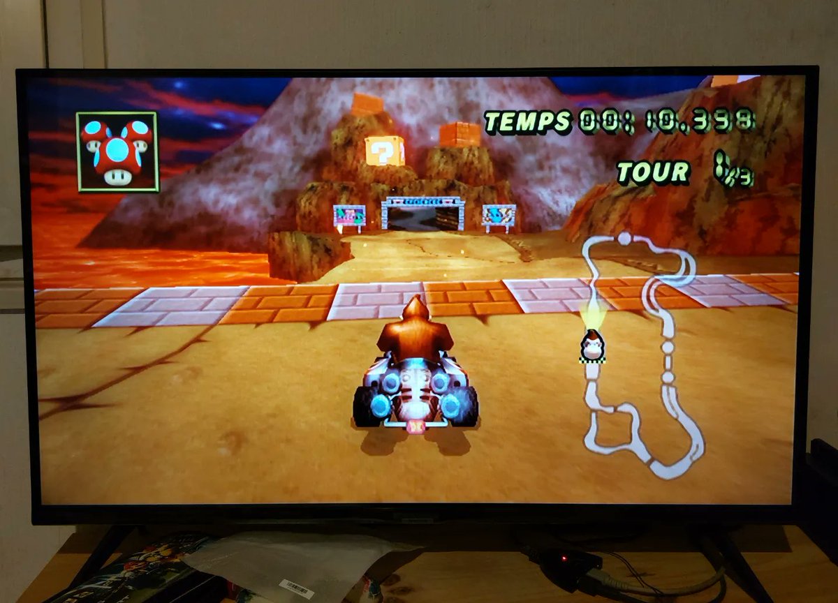 PatMiner2b's tweet photo. Mario Kart Wii de la Nintendo Wii sur ma TV 4K de chez Samsung (43 pouces). J'adore ce jeu 😁
#mariokart #mariokartwii #mariobros #supermariobros #nintendowii #Nintendo #nintendowiigame #nintendowiigames #wii #wiimote #wiiwii #wiigames #wiigame #samsungtv #samsungtv4k #Samsung https://t.co/D3iDO0UKFc