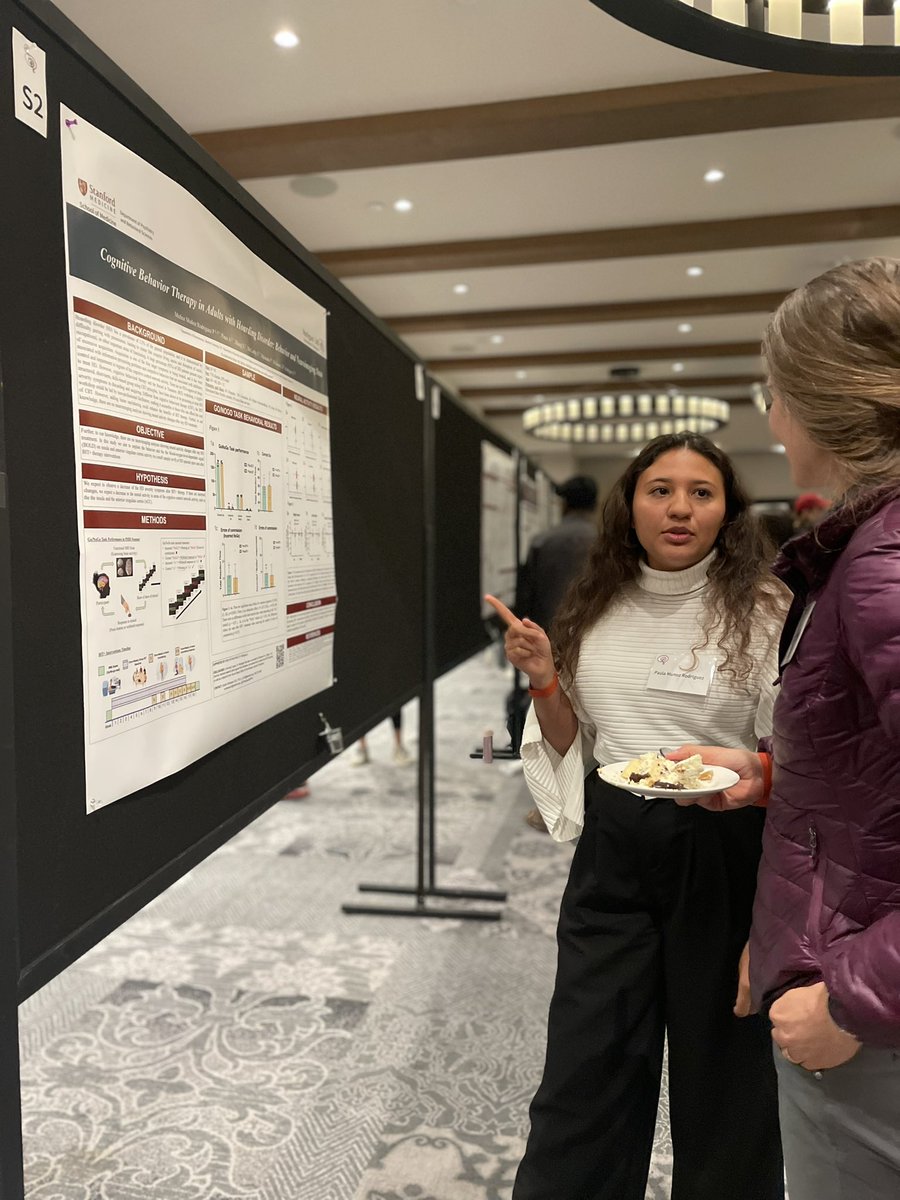 Congratulations to @Paula_MunozR for presenting her project on hoarding disorder at the @StanfordBrain 2024 Retreat “Cognitive Behavior Therapy in Adults with Hoarding Disorder: Behavior and Neuroimaging” @RodriguezLabSU