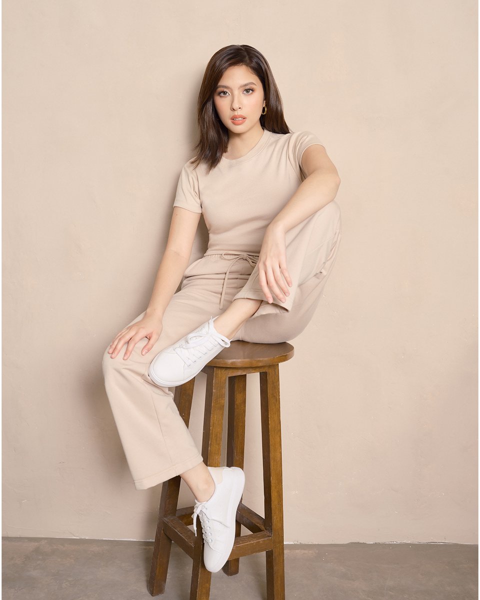 Must-have beige looks in your wardrobe. Cop more classic and timeless styles. Shop in stores near you or online at 🌐 penshoppe.com 🇵🇭 Also available on Shopee, Lazada, Zalora, and Tiktok Shop. #PENSHOPPE #ClubPENSHOPPE