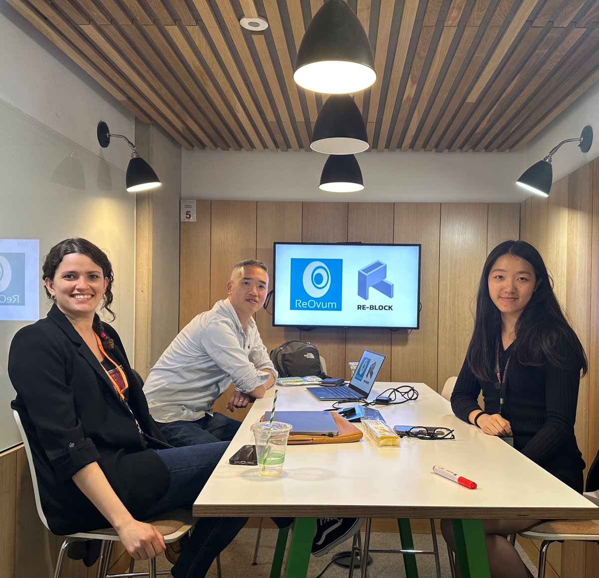 A great party vibe: development of a "@reblock2050 versus <a href="/reovum/">Reovum</a>" mixtape from their initial meeting at the <a href="/UCLSoM/">UCL School of Management</a>!  Watch this space for some upcoming innovative materials emphasising a  reinvent-recycle-repurpose sustainable approach for a circular economy!