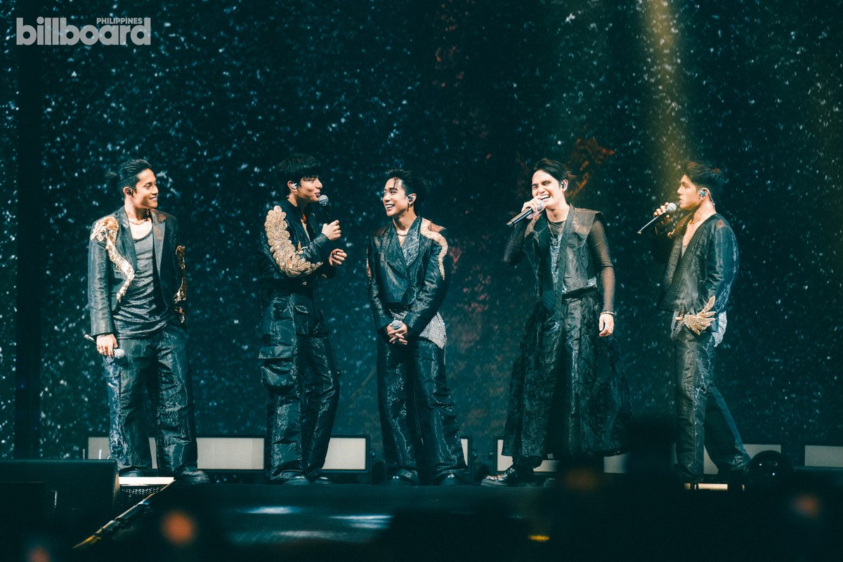 BBPHOfficial's tweet photo. The most compelling era calls for an impactful close, and that's exactly what SB19 (@SB19Official) delivered in the finale of their PAGTATAG! concert.

Read more: https://t.co/duOhUwD4B6

#BillboardPH
#BillboardPhilippines https://t.co/o1z9YAcrjI