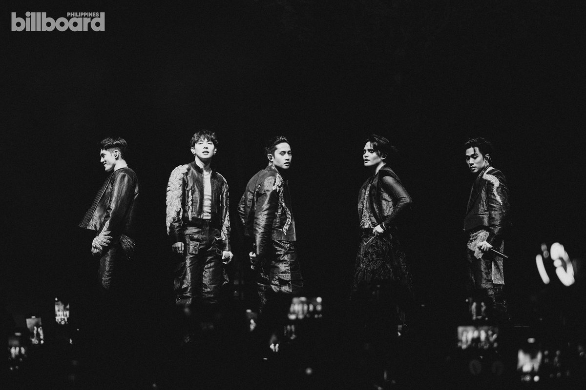 BBPHOfficial's tweet photo. The most compelling era calls for an impactful close, and that's exactly what SB19 (@SB19Official) delivered in the finale of their PAGTATAG! concert.

Read more: https://t.co/duOhUwD4B6

#BillboardPH
#BillboardPhilippines https://t.co/o1z9YAcrjI