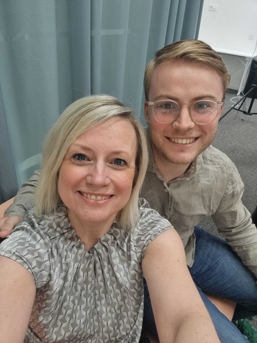IsaHudd's tweet photo. 🤩! Aktiesnack med #finanstwitter s härligaste @aktiealbin 🤩! Om att slänga ut surdegar, våga skrida till handling och maximera avkastningen! Reservera en timme och låt dig inspireras!
📽️https://t.co/oN4mC129RH https://t.co/OwCPveq38w