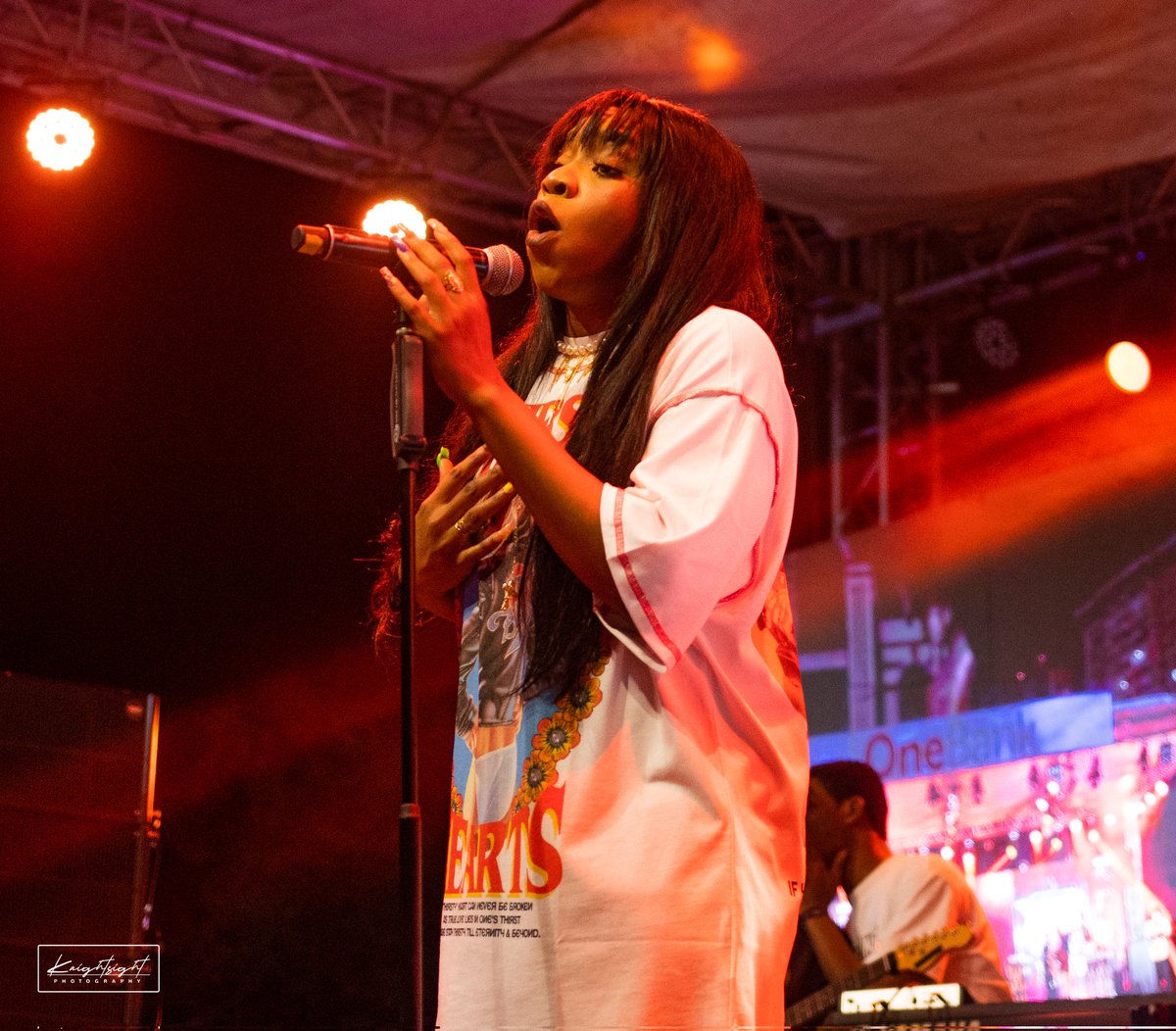 0liminati's tweet image. Stars align! Reliving the magic of #StringsAttached by @OneBankNG concert with these incredible Artistes and the electric crowd.

Photographed by: me 📷