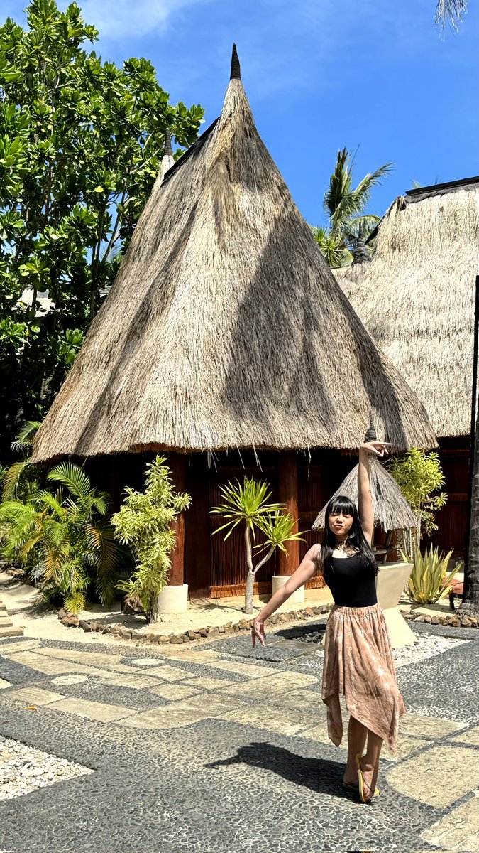 Hello sobat jalan-jalan! This is my first travel thread ever and I am going to share my honeymoon highlights at Novotel Lombok Resort and Villas ❤️✨