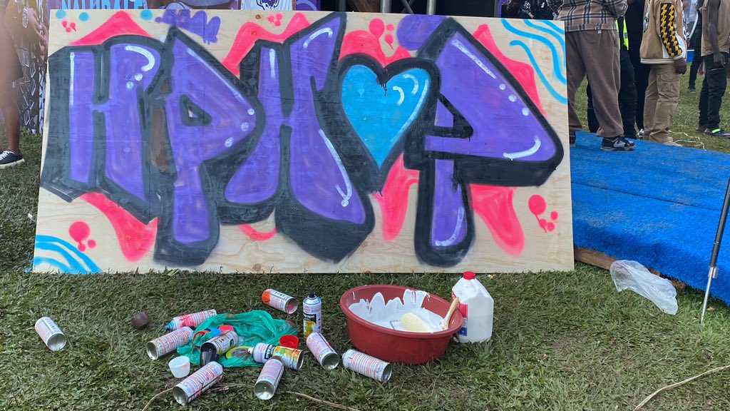 Hfaty5's tweet photo. @HiphopTourMaga1 @HipHopWeekly @GraffitiRS @paintingmurals @Murals_DC @WENEEDART1 https://t.co/SoVmc1kn9v