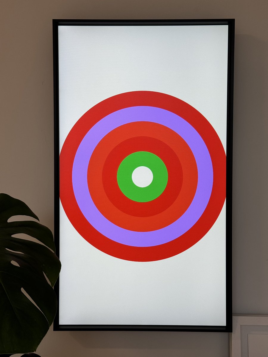 _LemQQ's tweet image. Today, I put up 4 from @amber_vittoria 

Enjoy!

#museframe #nftcollection #digitaldisplay