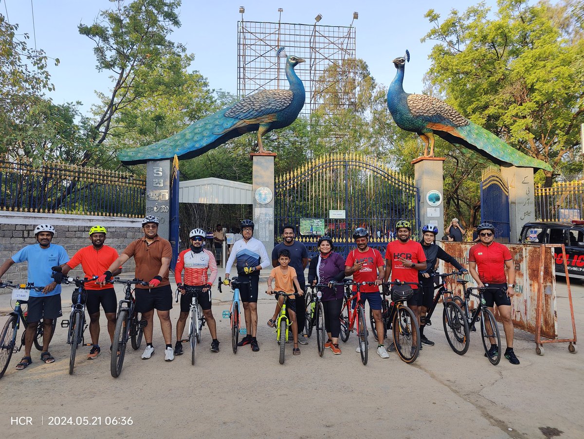 #HyderabadCyclingRevolution Cycling ride to #KBR park #Hyderabad #CyclingCommunityofHyderabad @happy_hyderabad @HydcyclingRev @md_hgcl @HMDA_Gov @CommissionrGHMC @TelanganaCMO