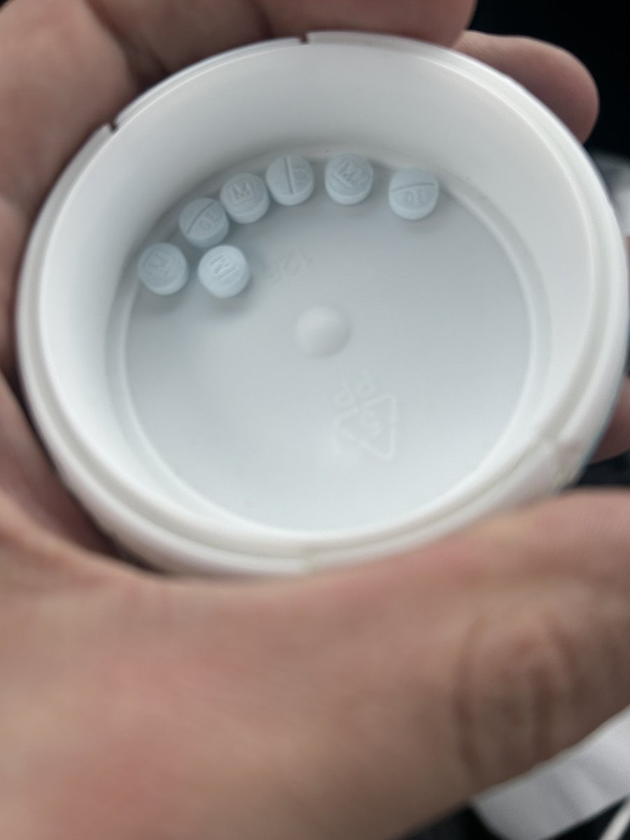 GhostAnt30's tweet photo. Running low, tap in 📱 #drugtwt https://t.co/BtkEa5rTo7
