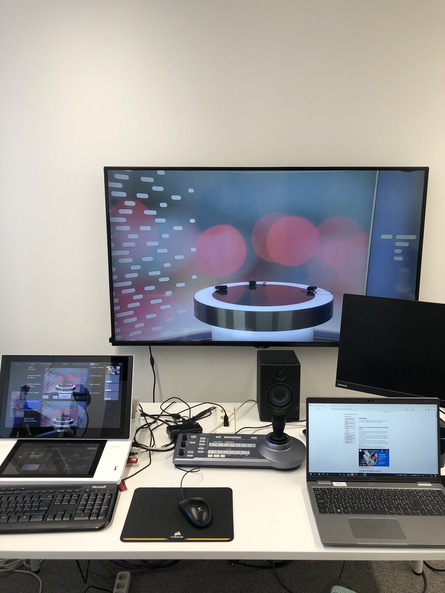 Studiossa ja tarkkaamossa kaikki valmista kevään viimeiseen Tilastoliveen! Nyt vielä odotellaan, että esiintyjät <a href="/jhuovari/">jhuovari</a>, <a href="/mapaavon/">Matti Paavonen 🇺🇦</a> ja Mikko Sariola tulevat paikalle. Live alkaa klo 10. Kannattaa katsoa! ➡️ stat.fi/ajk/tilastolive #tilastolive <a href="/VMuutiset/">Valtiovarainministeriö | Finansministeriet</a> <a href="/SuomenPankki/">Suomen Pankki</a>