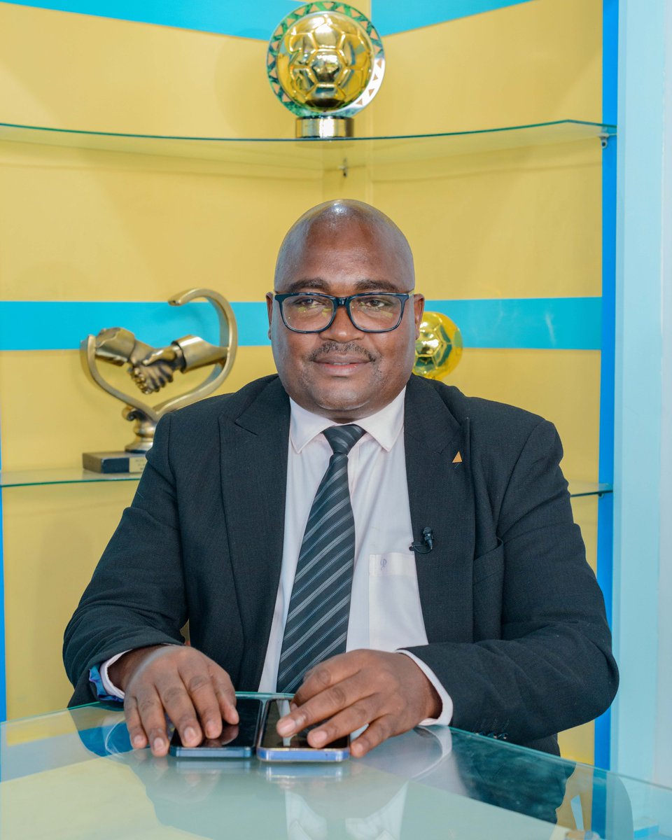 𝐓𝐡𝐞 𝐒𝐞𝐚𝐬𝐨𝐧 𝐢𝐧 𝐑𝐞𝐯𝐢𝐞𝐰! Join us live with Bernard Bainamani, CEO of the @UPL , as he shares his thoughts on the concluded season and what fans can expect in the 2024/2025 season!

#FUFATvBreakfast | #HomeOfUgandanSport